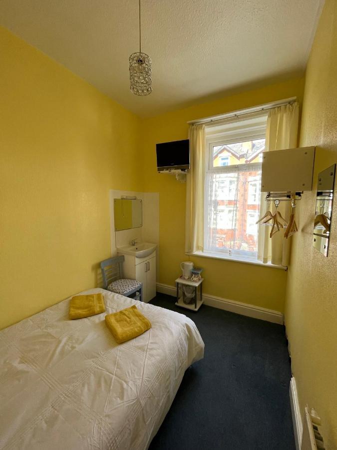 Glenroyd Guesthouse Blackpool Exterior photo